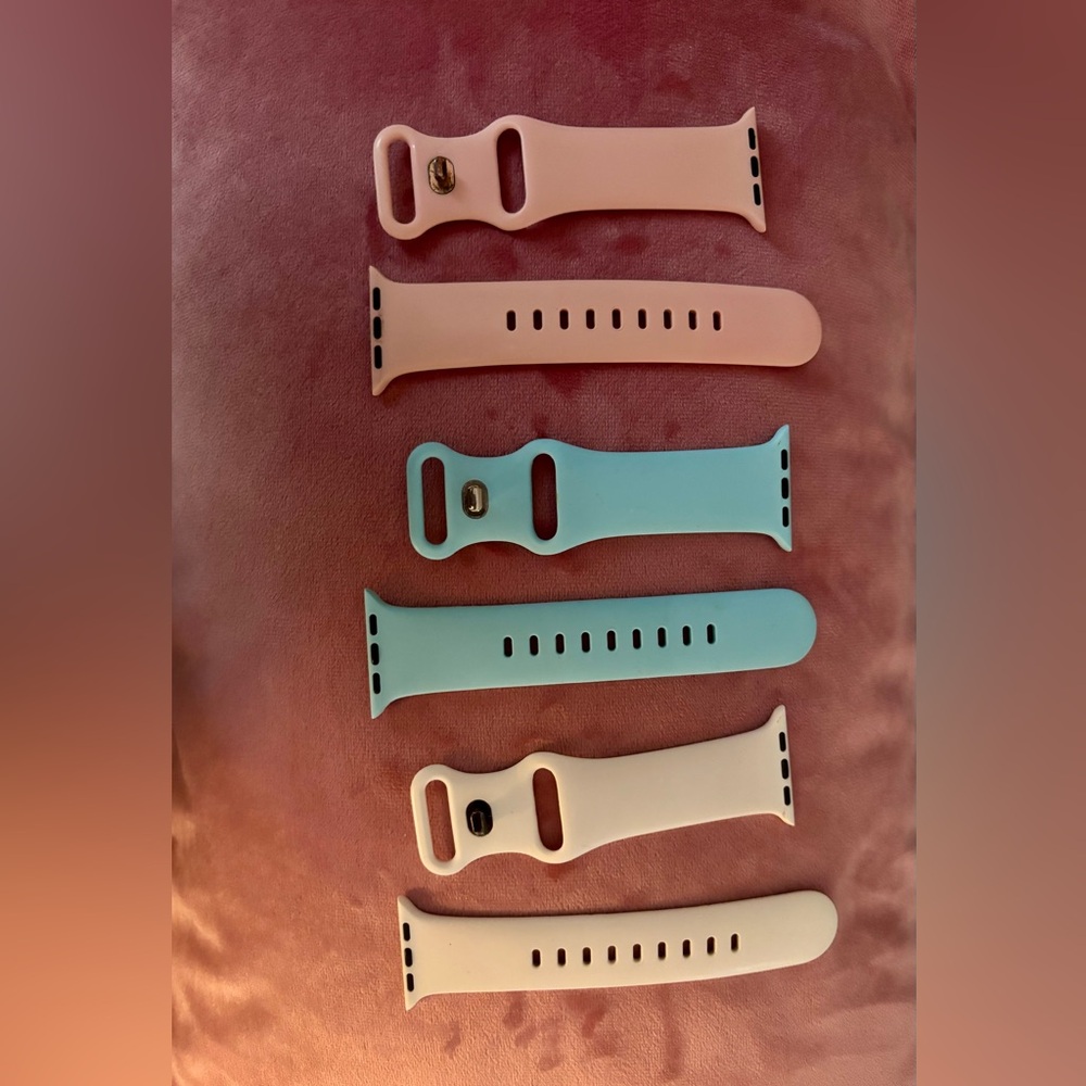 3 Sets of watch bands for Apple Watch. 38/40mm